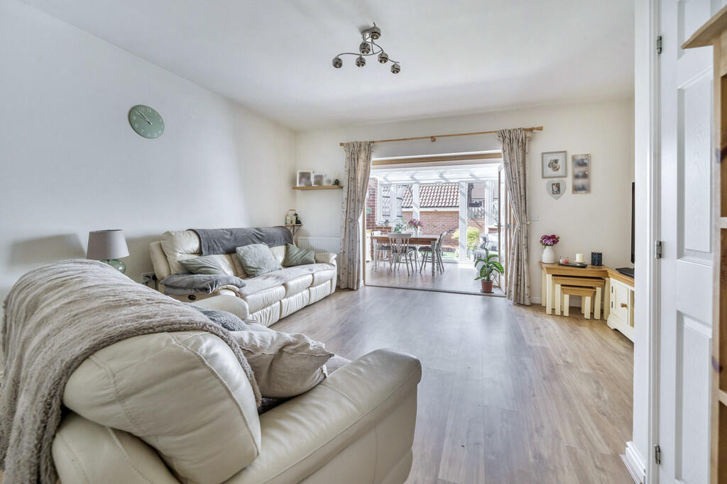 1296998-18-682c4b...