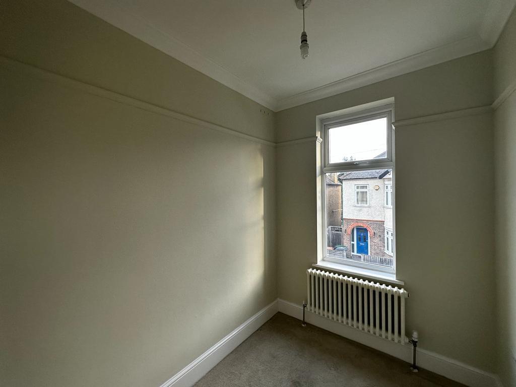 3 Bedroom, 2 Reception House