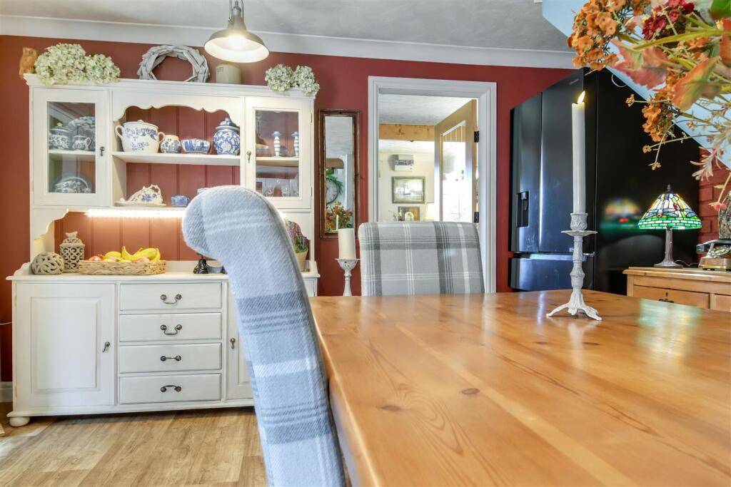 Kitchen diner
