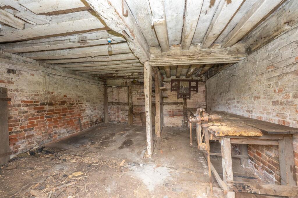 Internal (Grade II Listed Barn)