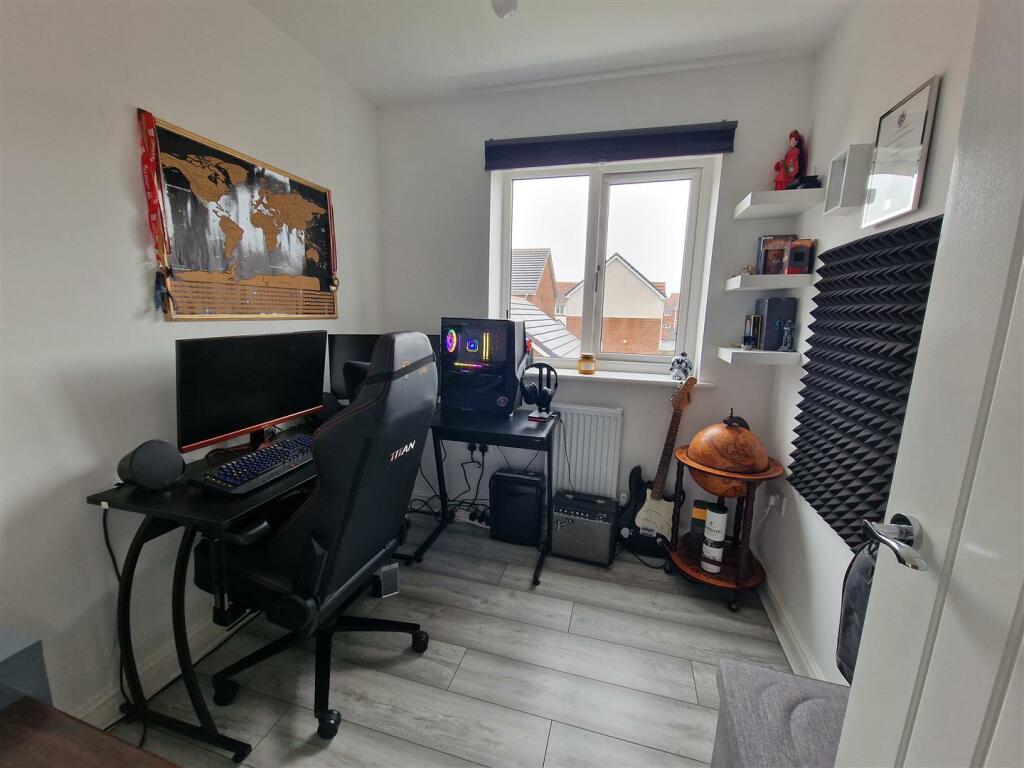 BEDROOM THREE