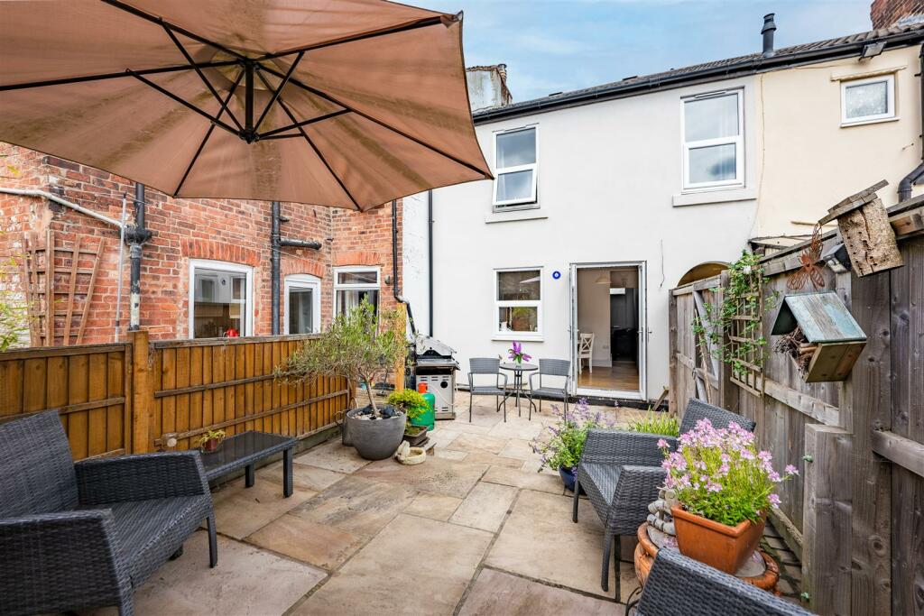 77 Stanforth Street-17.jpg