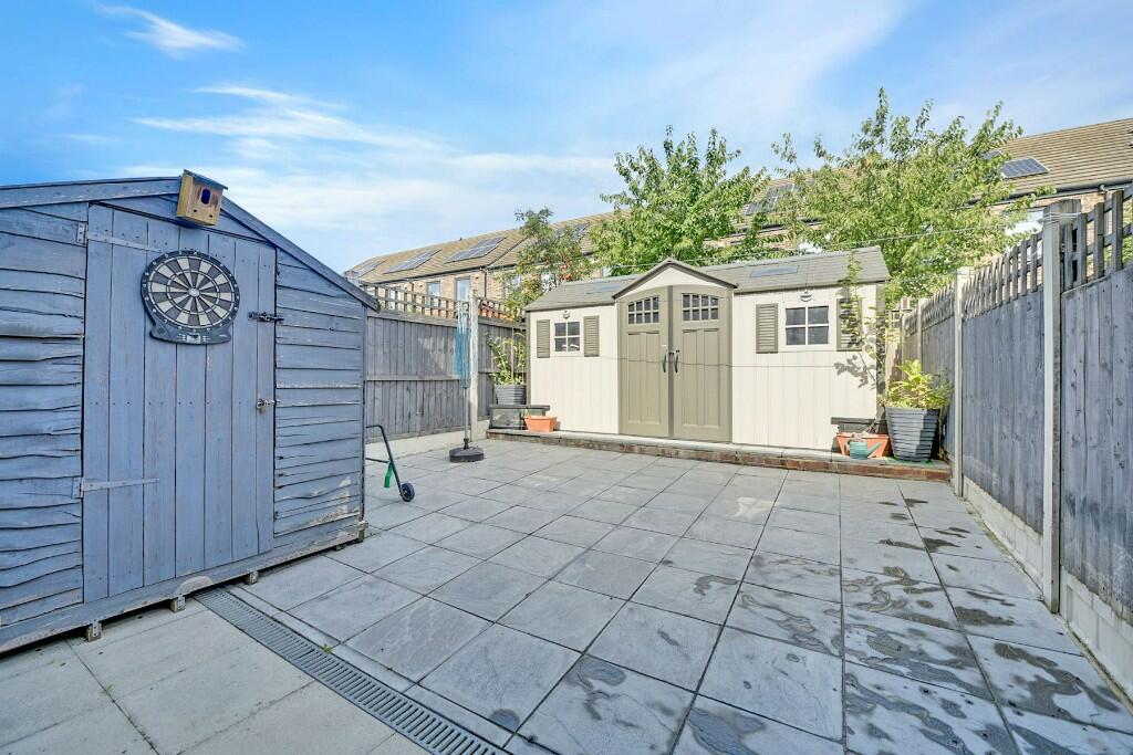 Private rear garden 