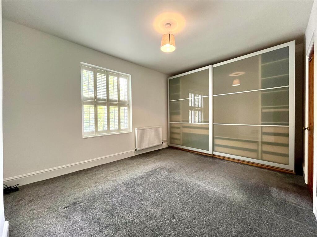 Bedroom 1 Aspect 2