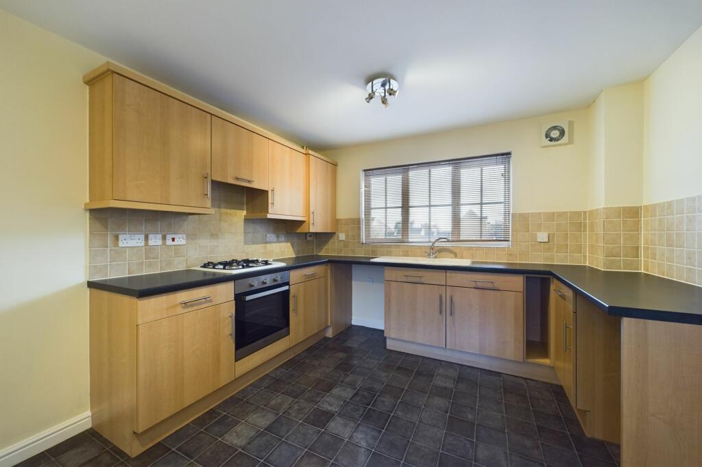 Kitchen / Breakfast Room