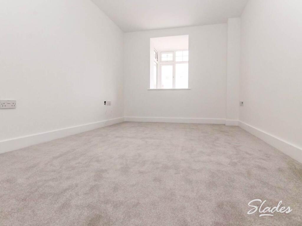 6 ASCHAM LODGE SECON