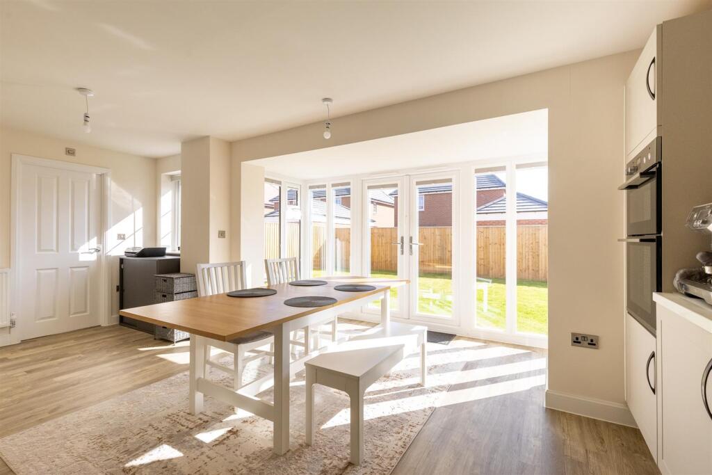 8JosephLucasRoad-8.jpg