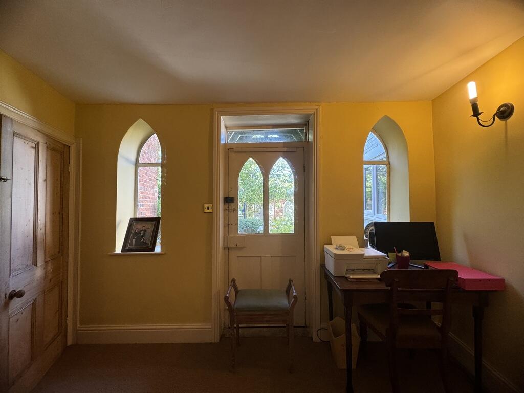 Photo 48