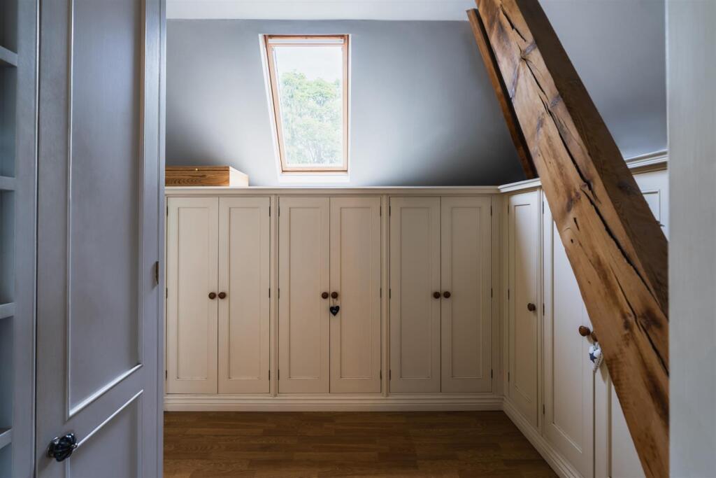 Master Dressing Room