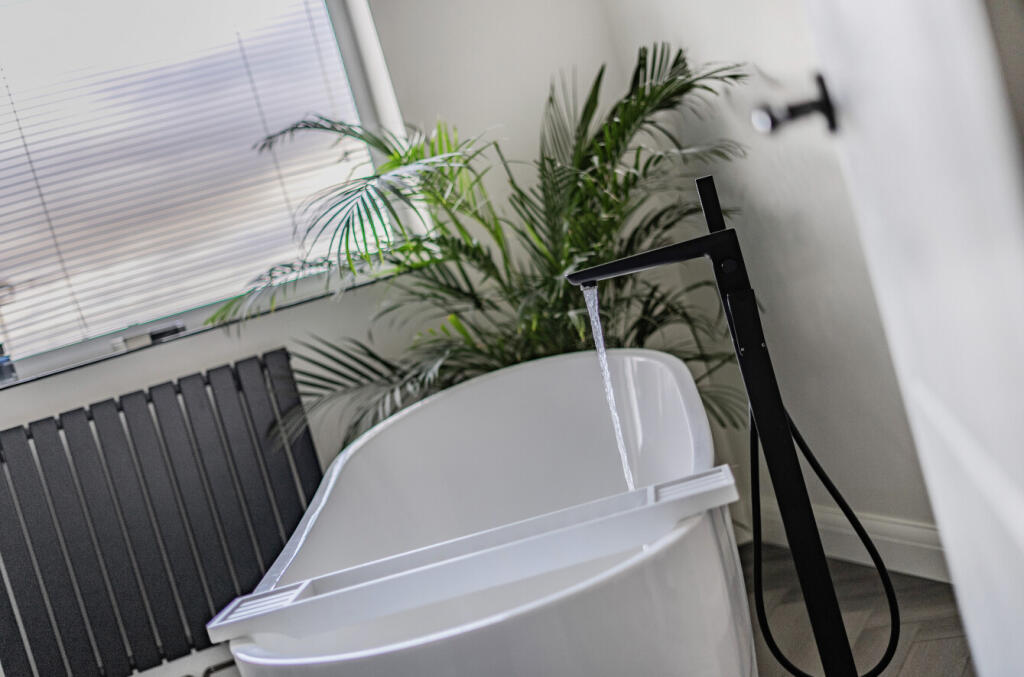 6787ad3238de5-l-1228940 (19)