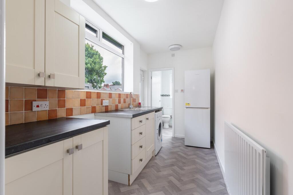 Fitted Kitchen