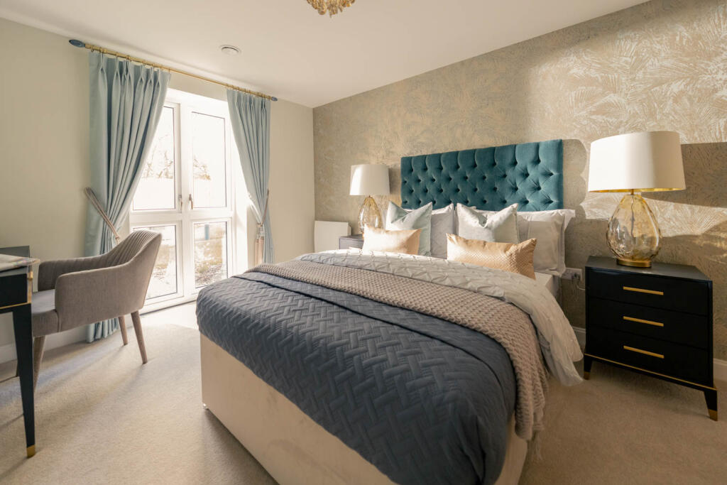 Whitelock Grange, Bingley - Master Bedroom  