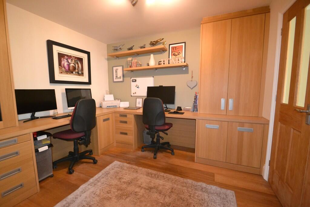 Office 2 