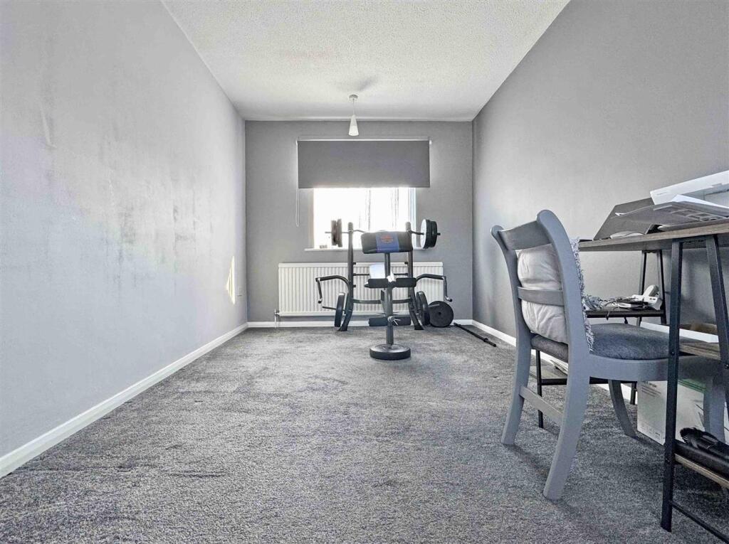 Bedroom 3.jpg