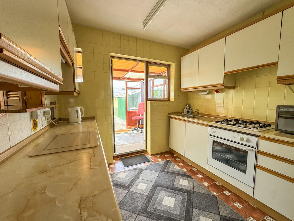 kitchen2