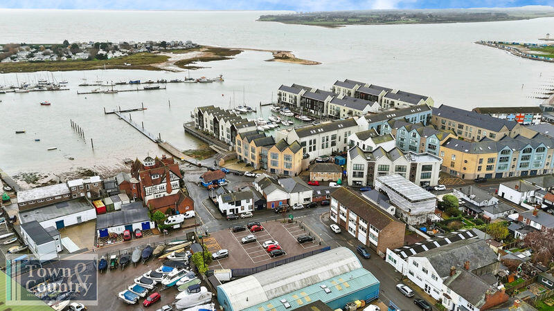 WATERSIDE MARINA