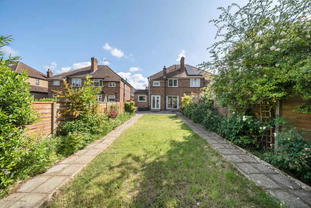 1301974-20-683d73...