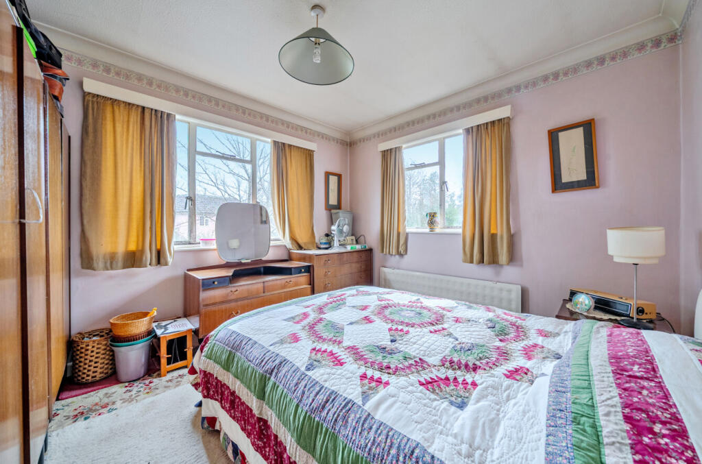 1394190-12-694428...