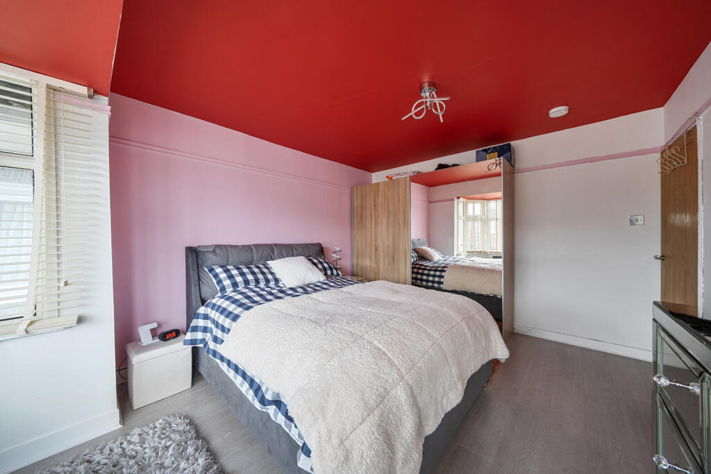 1383248-12-692466...