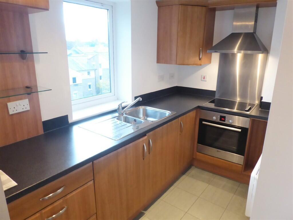 12 tHACKRAY IMG_9...