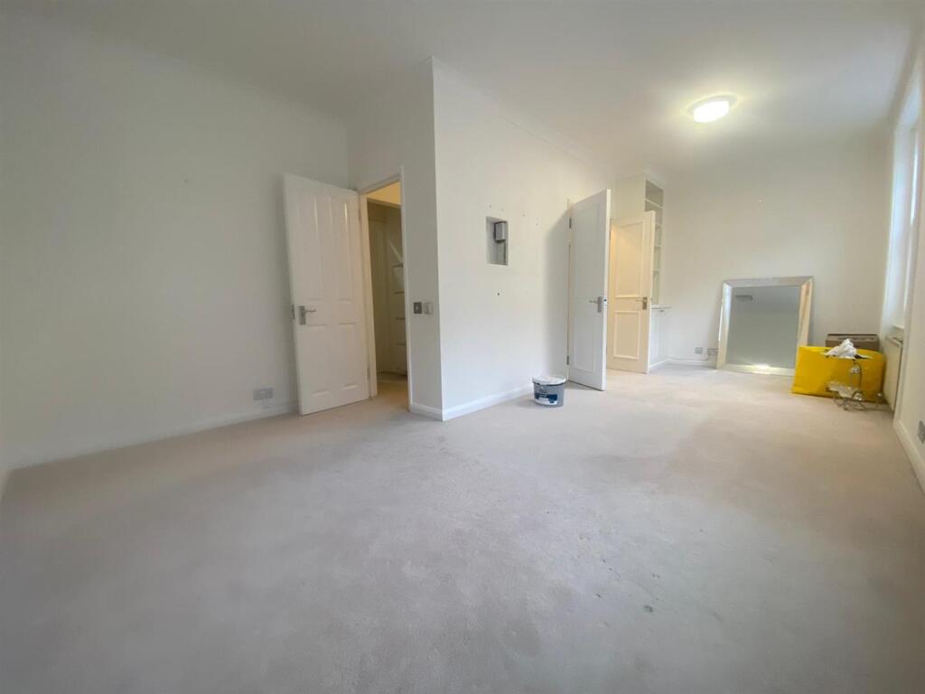 WhatsApp Image 2024-02-29 at 16.33.35_7cf94dca.jpg