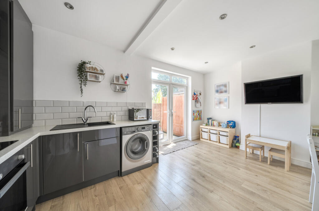 Kitchen / Diner