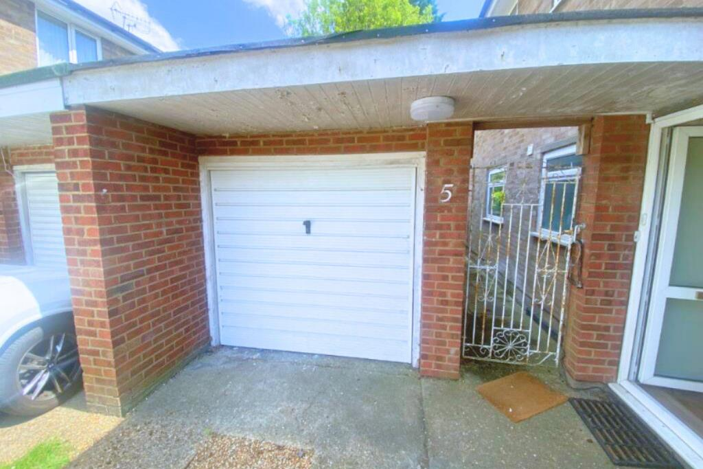 Garage: