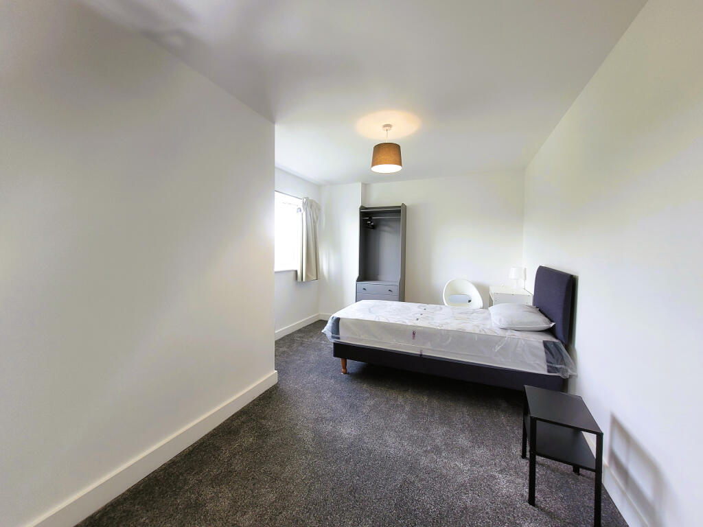 Ensuite Bedroom