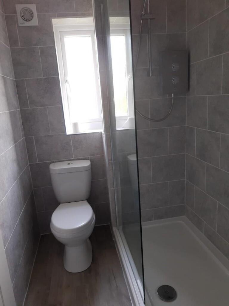 shower room.jpg