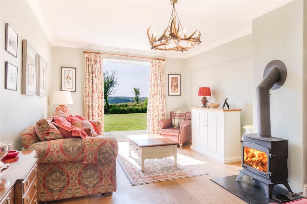 Snug/Sitting Room
