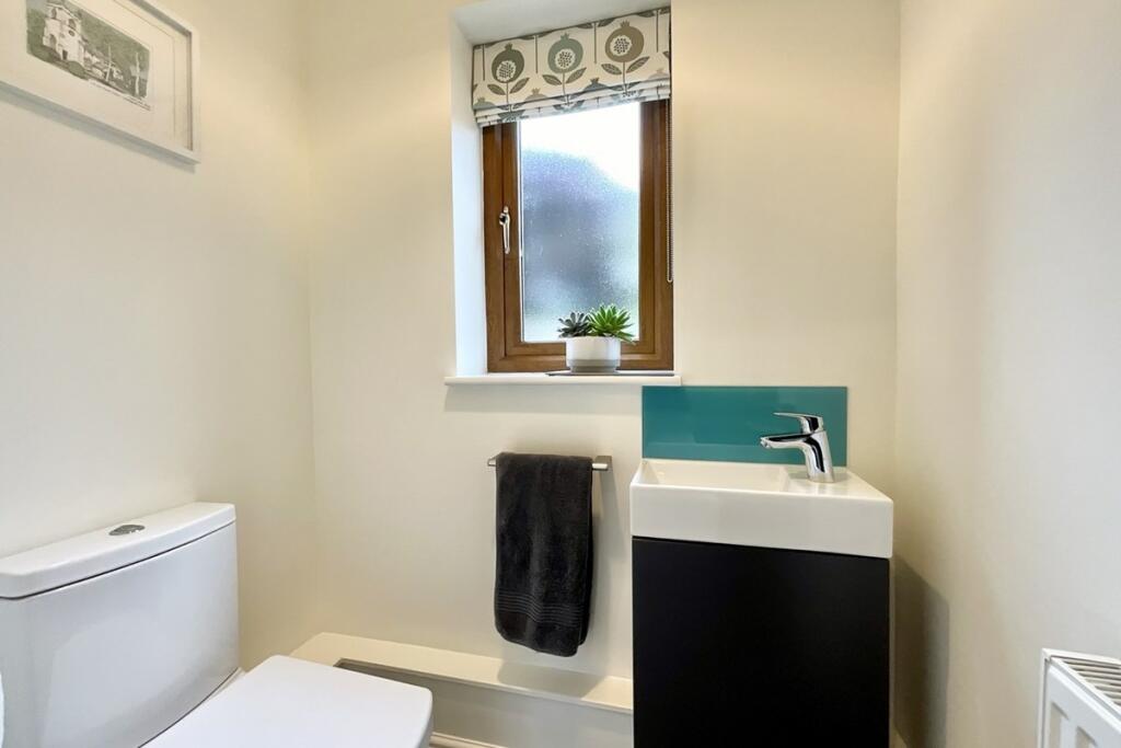 downstairs wc
