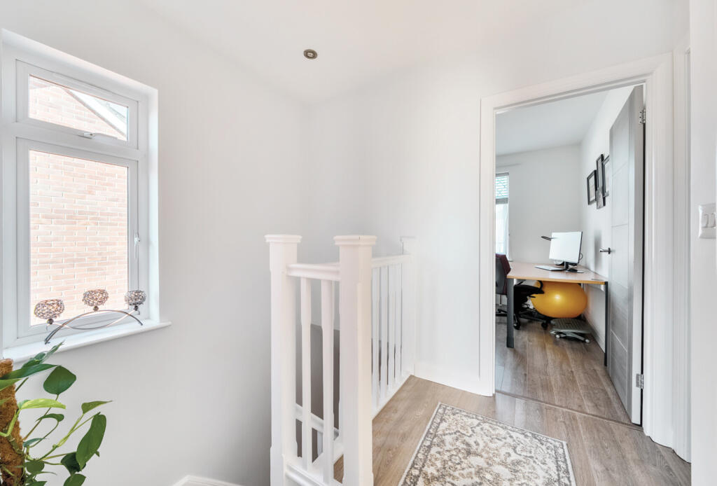 1317929-18-68623f...