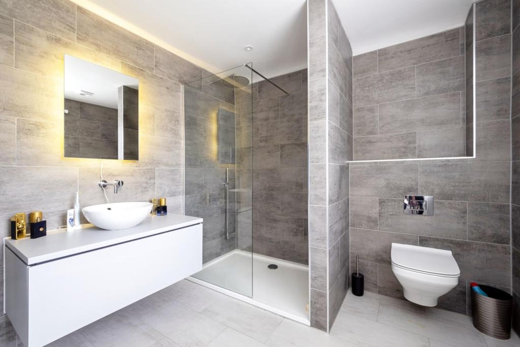 En-suite One