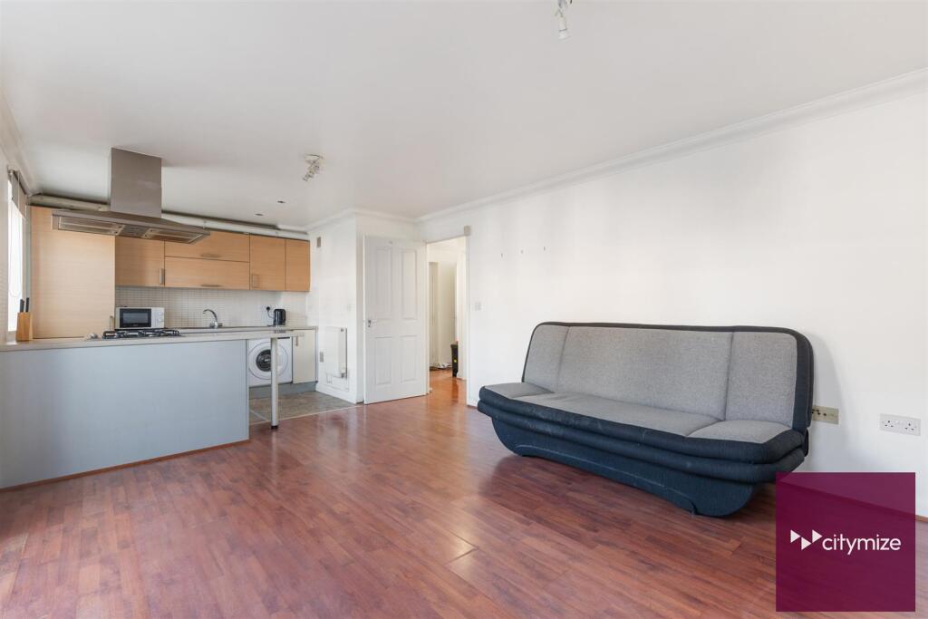Kitchen/Living Room