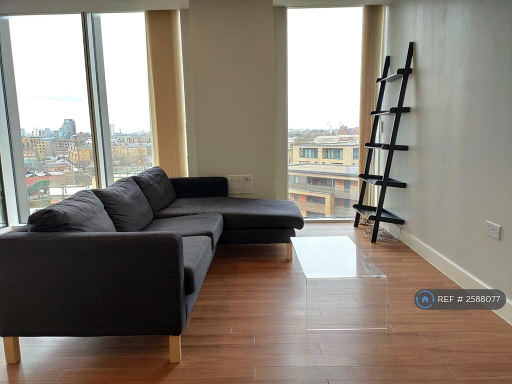 Lounge 2