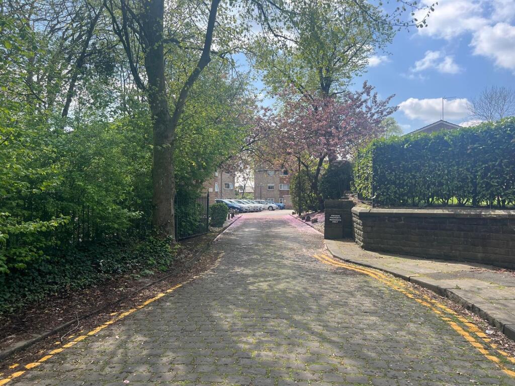 aston entrance road.jpg