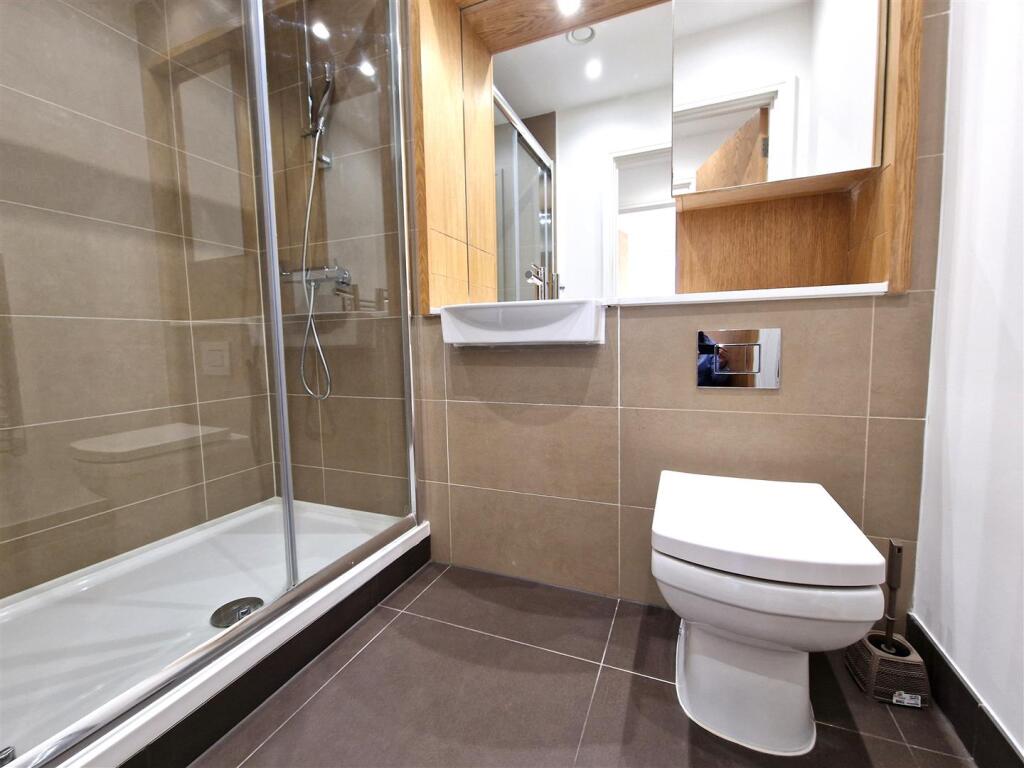 Bathroom .jpg