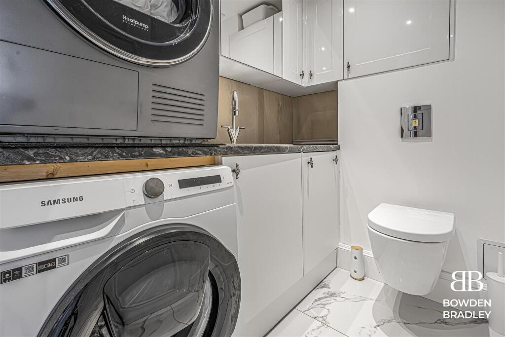 WC/ Utility