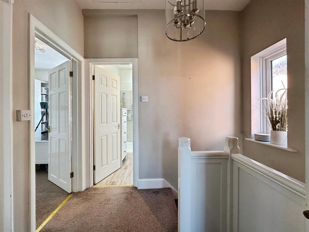 7e4a7297--43AC-843F-E6FB1AD4AFDA-18204-0000071DB71