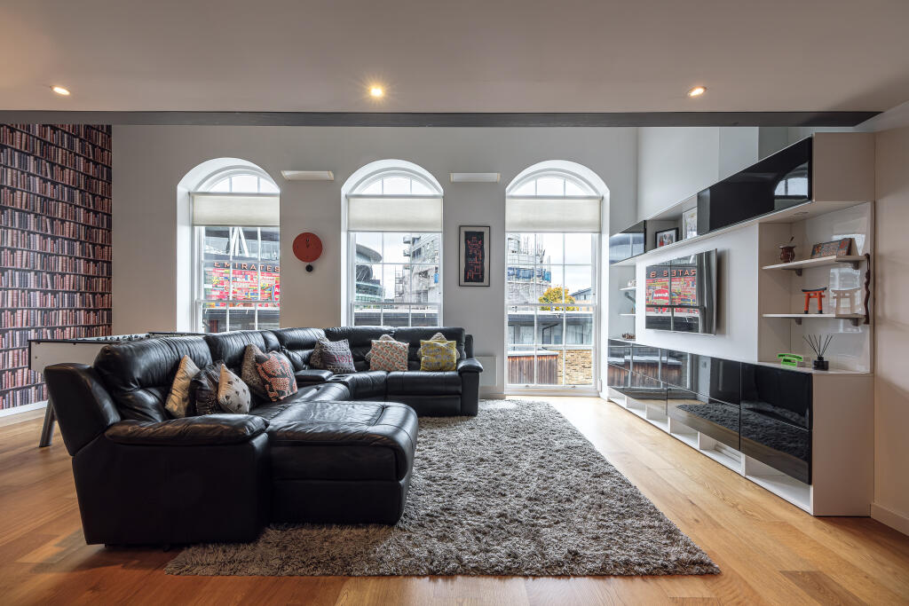 8-36-hornsey-road-136_54859155985_o.jpg