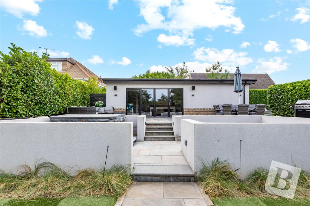 Further Garden