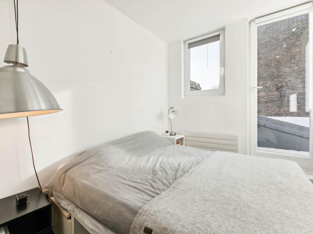 255 Portobello Road,