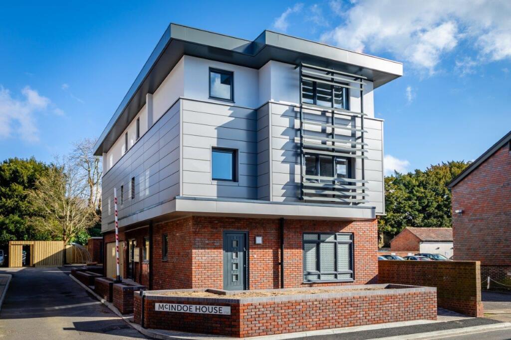 Cantelupe Road, East Grinstead