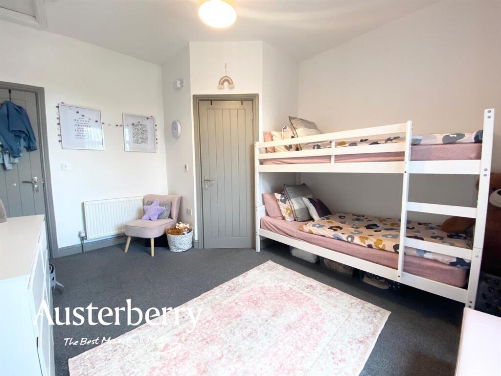 31 Smith Street20.jpg