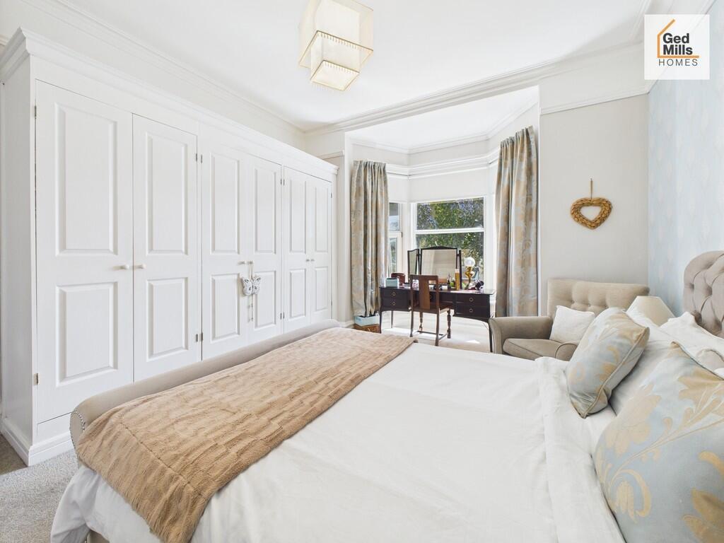 CAM04261G0-PR0064...