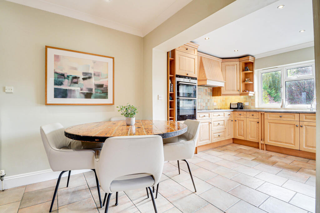 KItchen/dining