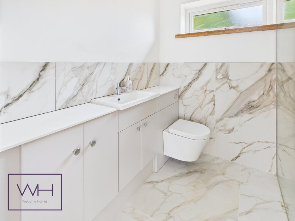 CAM03785G0-PR0276-ST