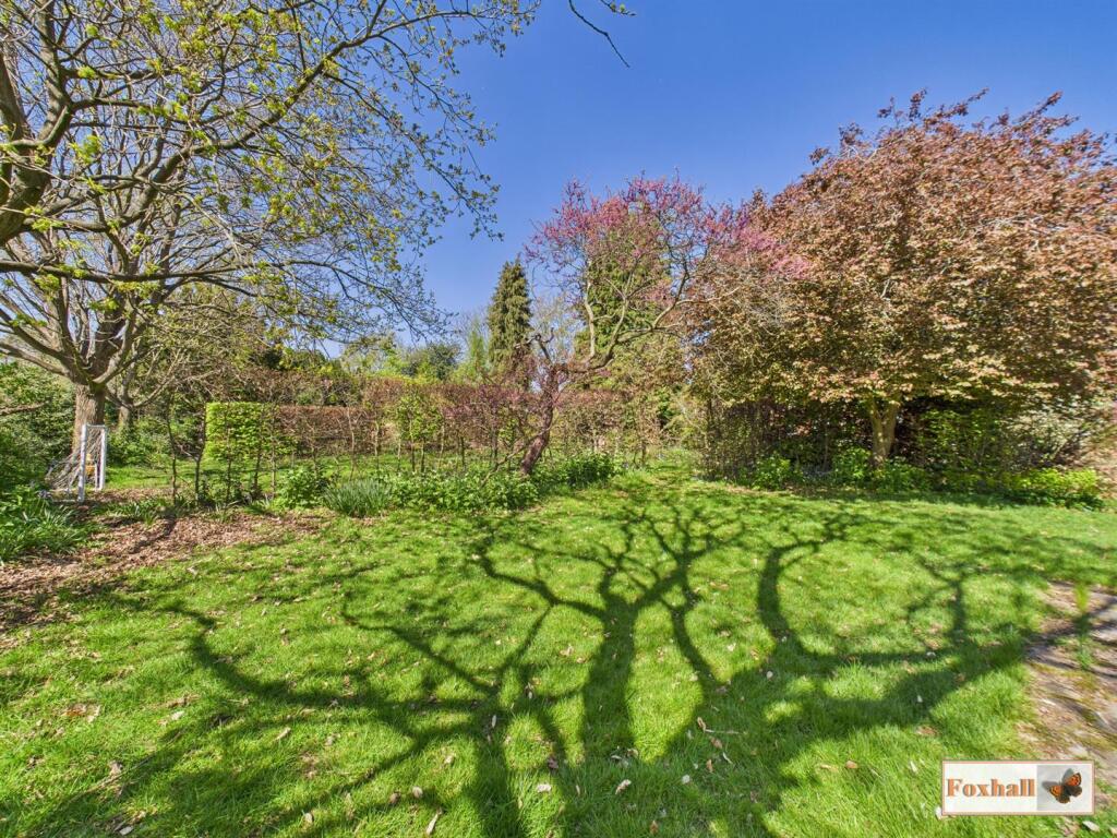 Rear Communal Garden