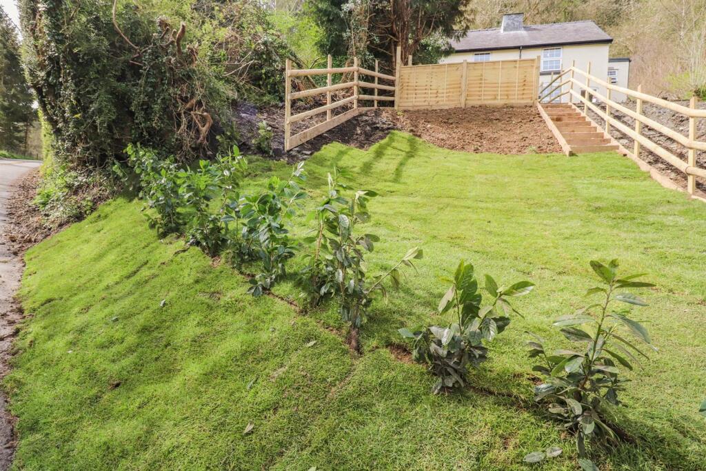 Additional Photograph