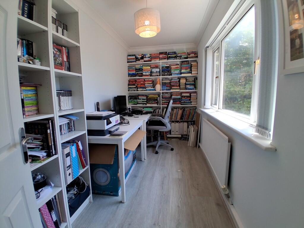 Study/Bedroom Fiv...